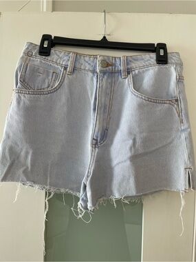 Zara Light Blue Frayed Hem Denim Shorts